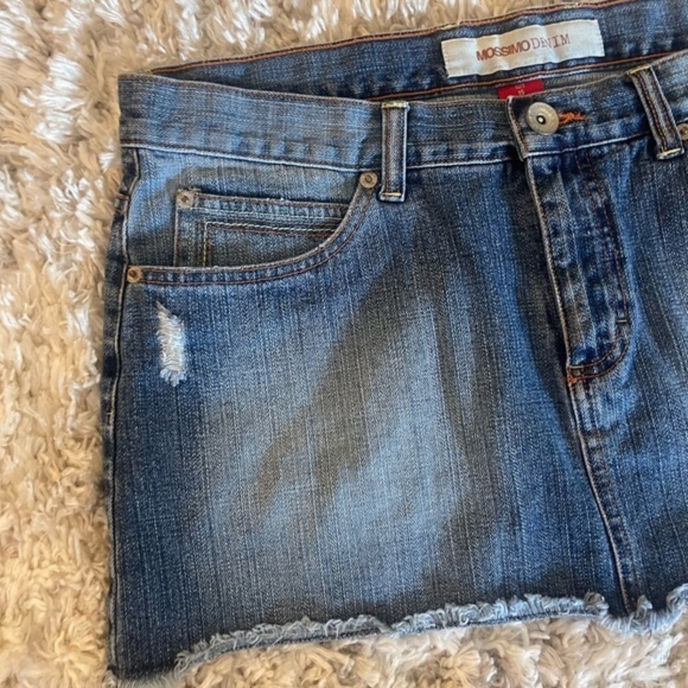 NWOT 15‎ Mossimo Blue Faded Denim Mini Cutoff Skirt Distressed - Picture 3 of 5
